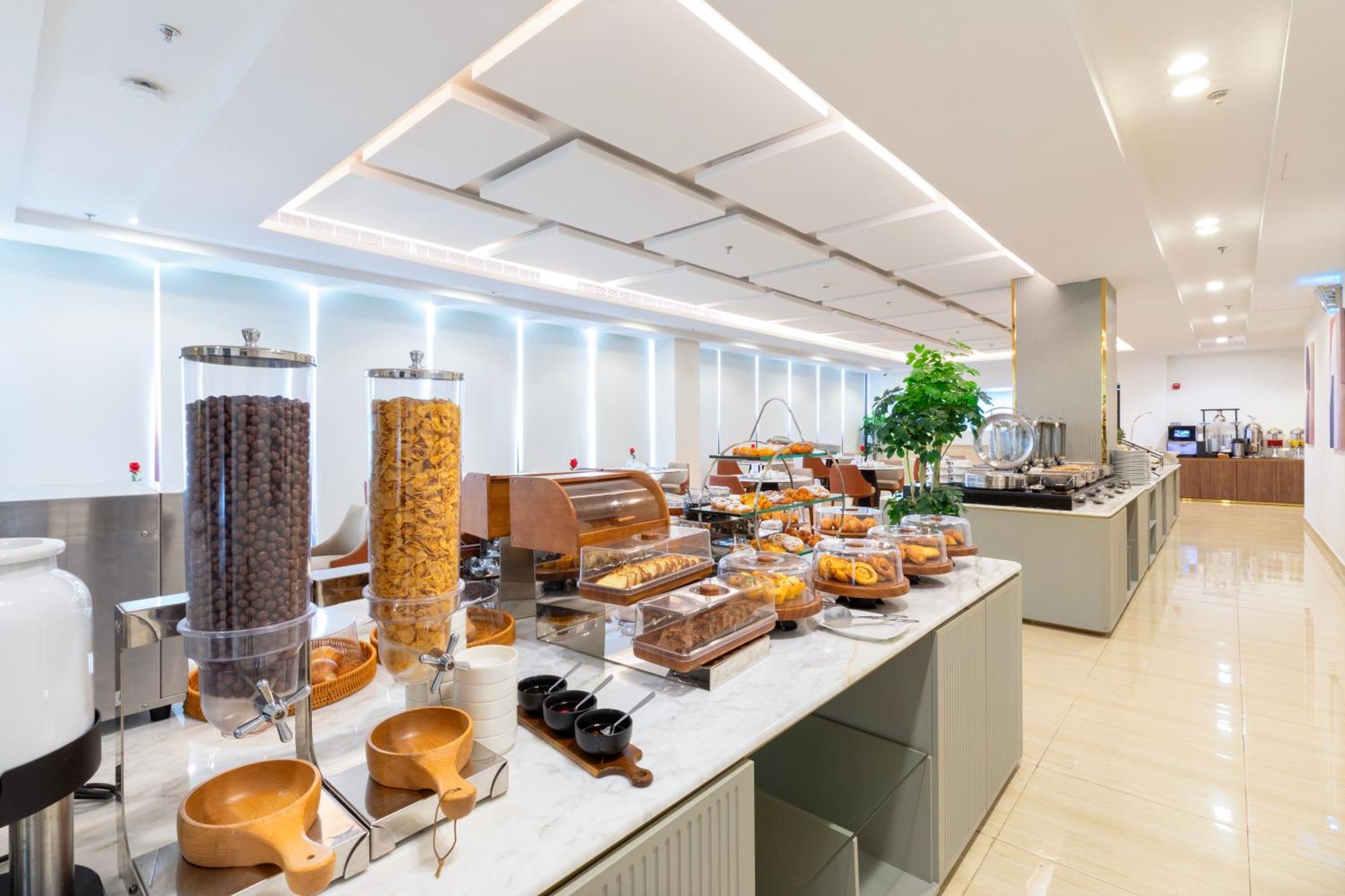 Erfad Hotel - Rijad Zewnętrze zdjęcie