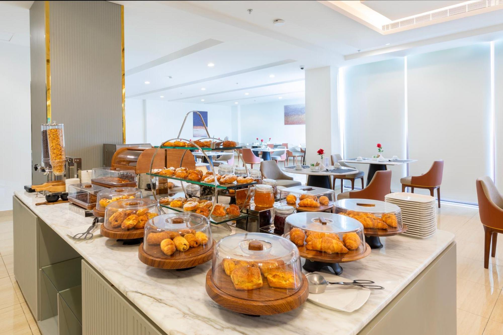Erfad Hotel - Rijad Zewnętrze zdjęcie
